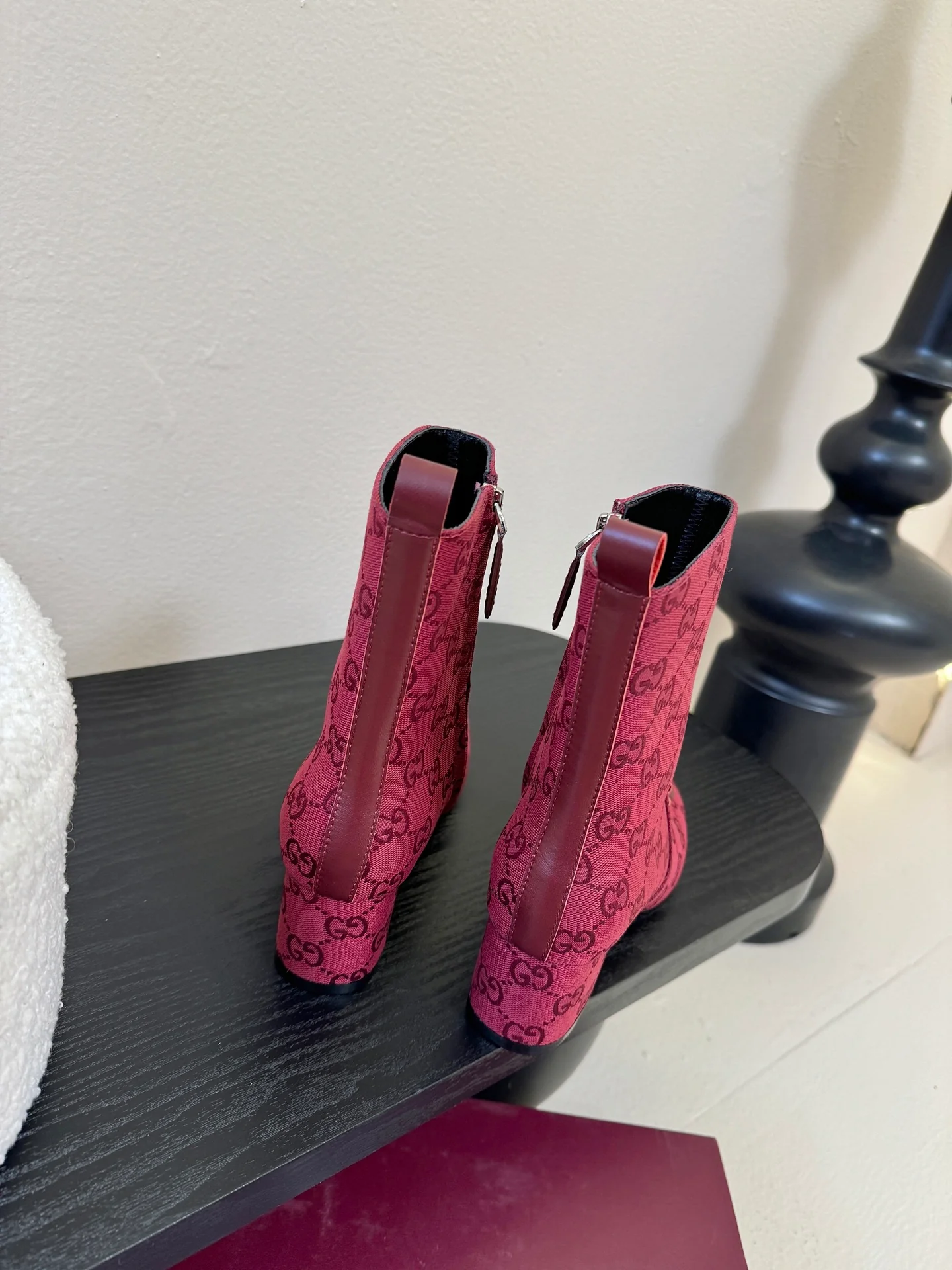 Gucc 25fw ankle boots