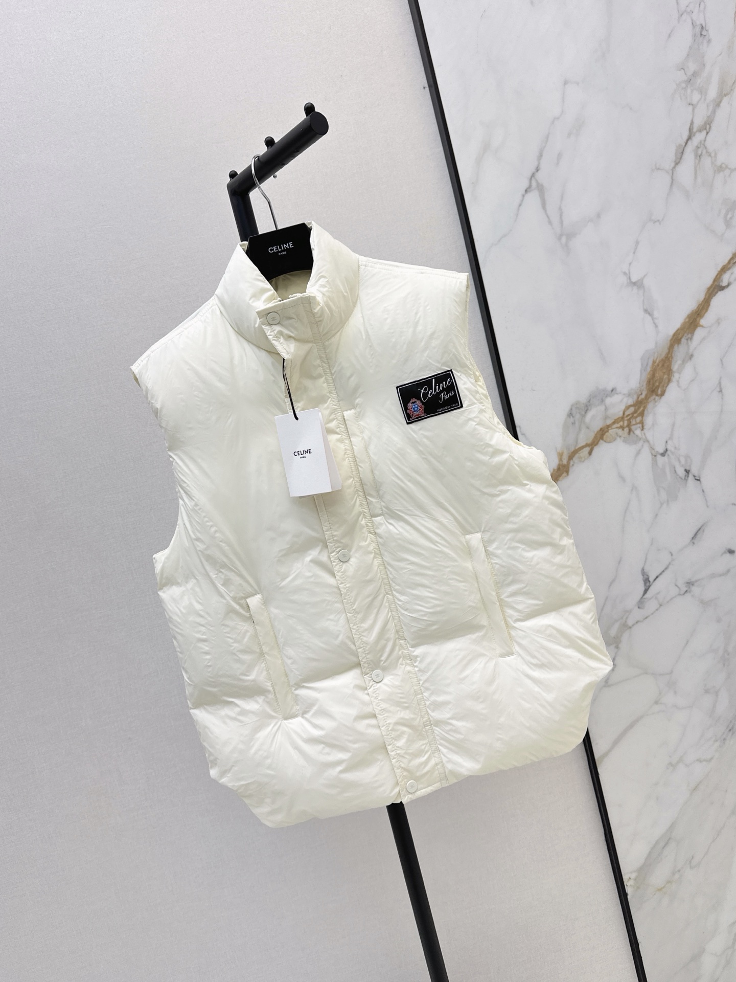 Celi 26fw down vest