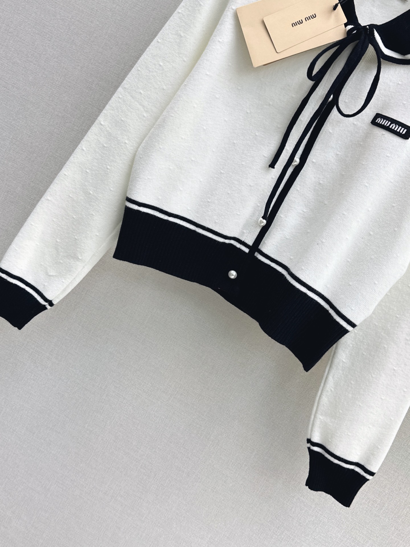 Miu 26fw bow cardigan skirt sets