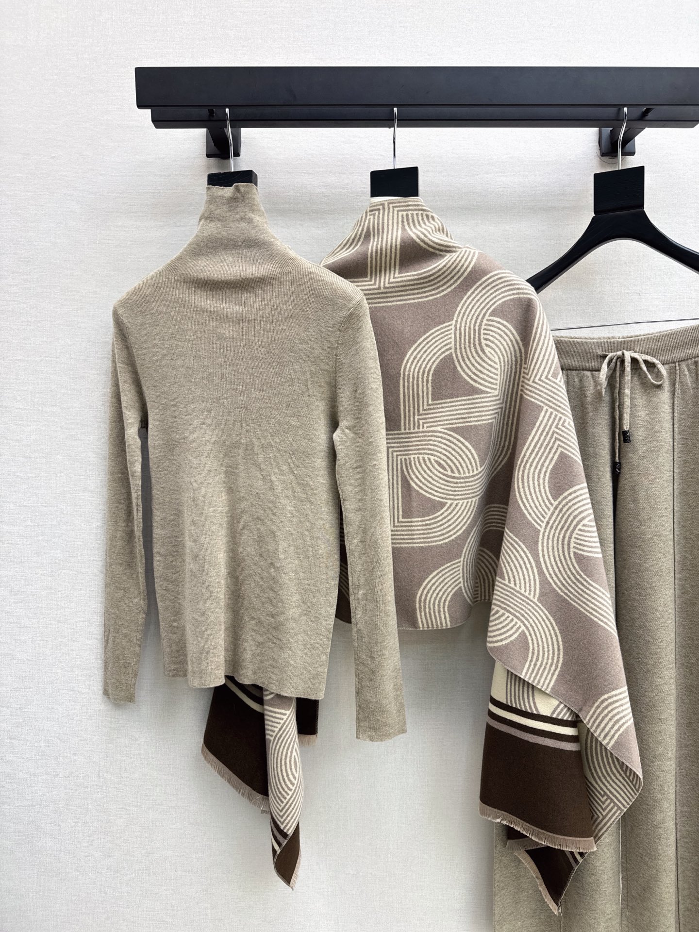Her 26fw 3pcs knit basic tee shawls pants sets