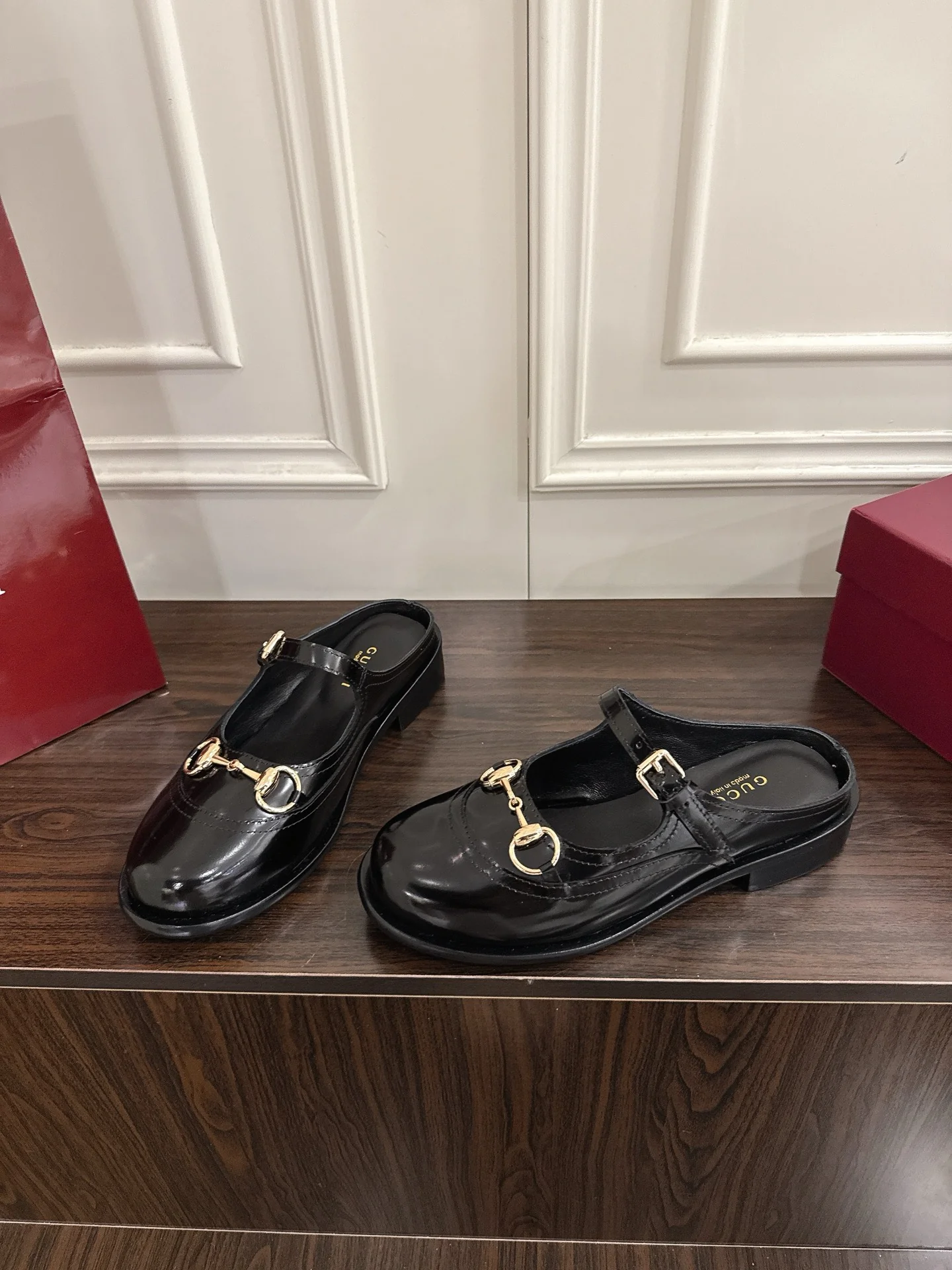 Guc 25fw mary jane mules shoes