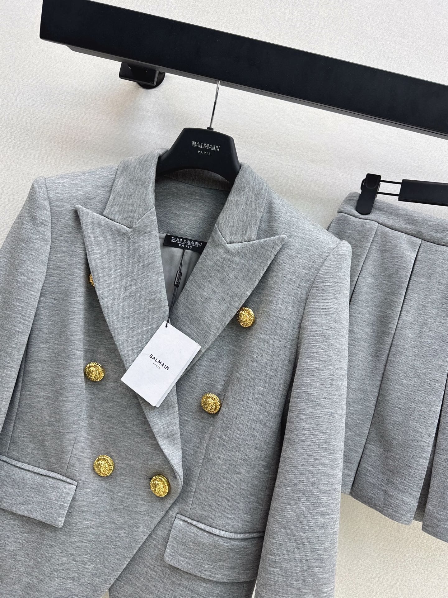Bal 26fw blazer pleated skirt sets