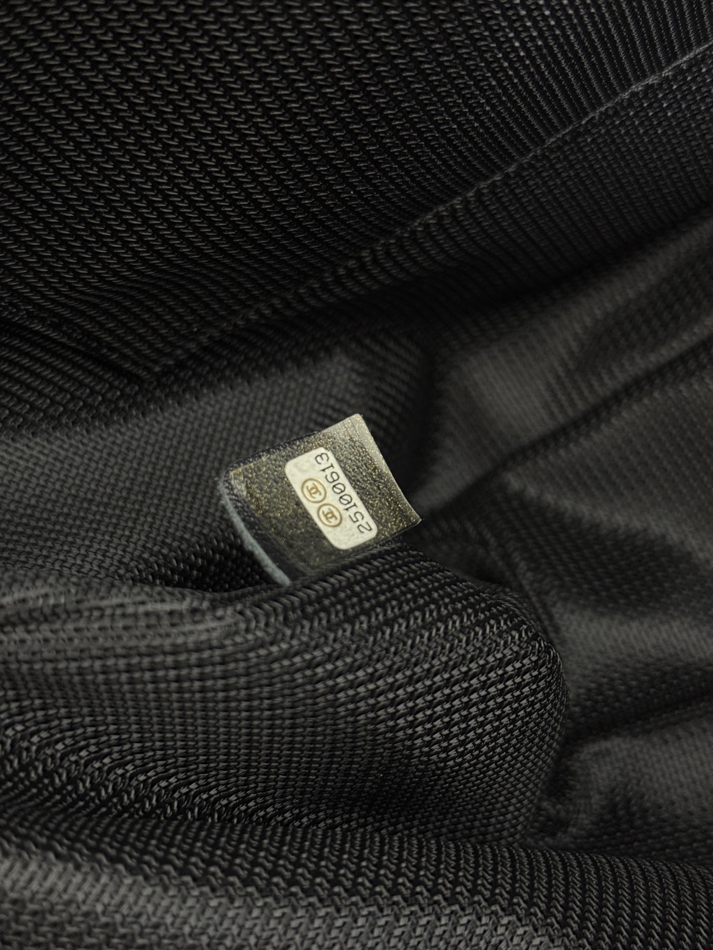 Chan 26fw airline bag