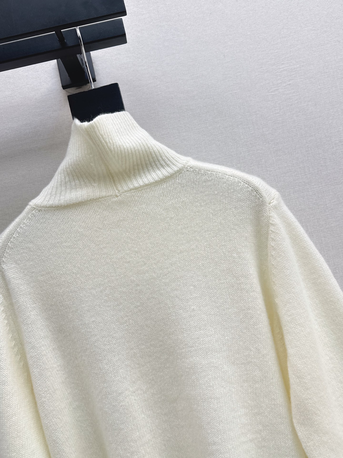 Row 26fw cropped knitwear