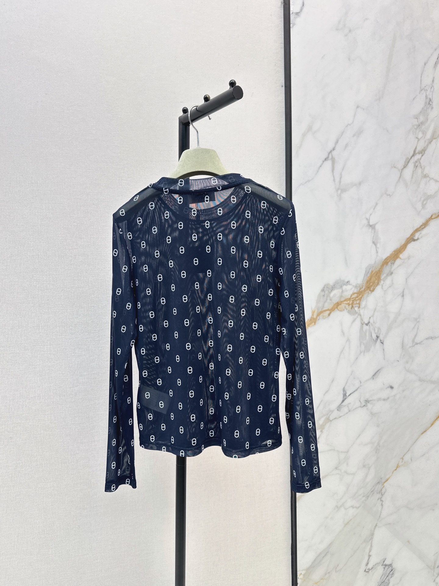 Her 26fw print mesh basic tee