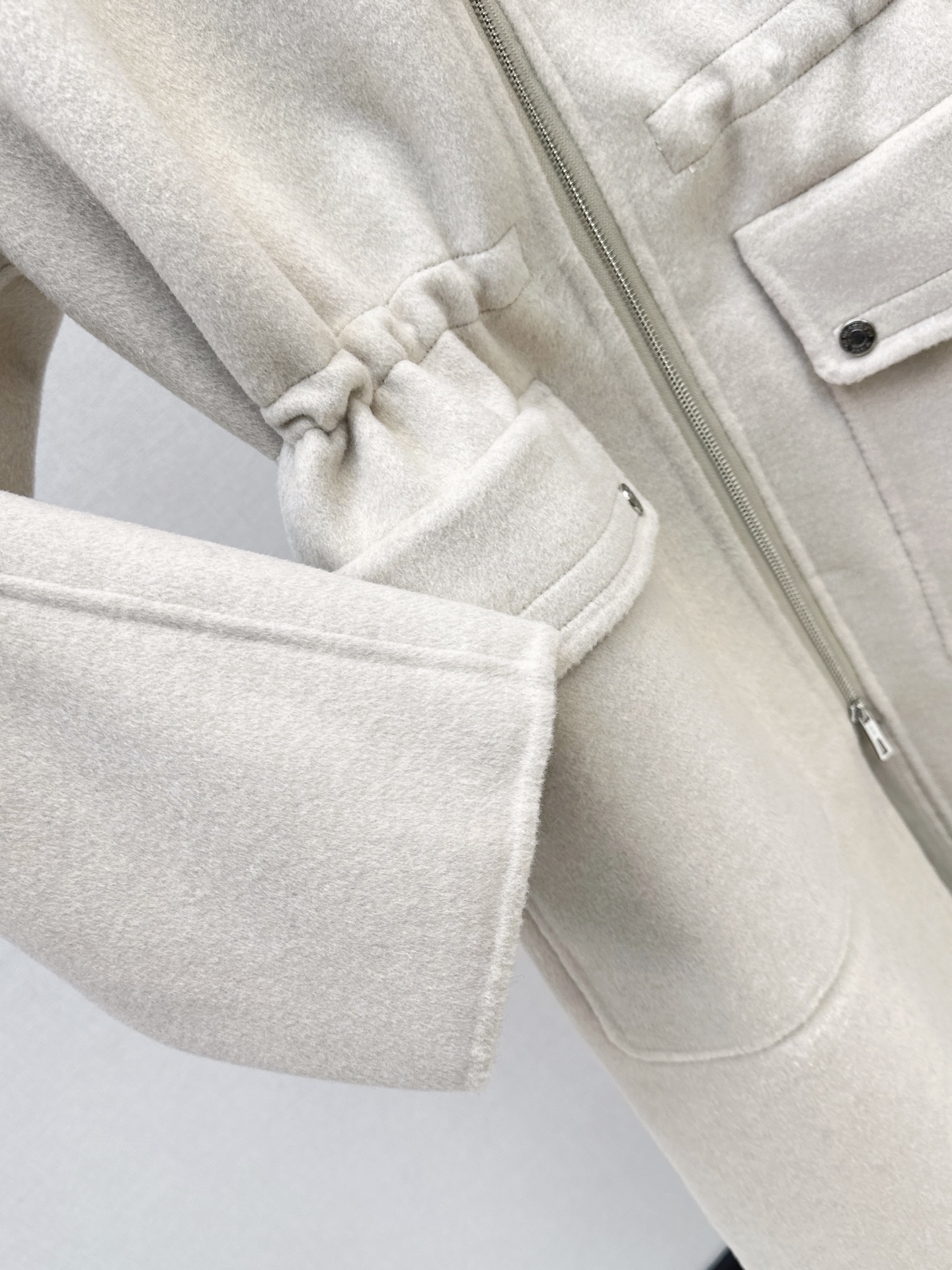 Her 26fw drawstring hooded overcoats