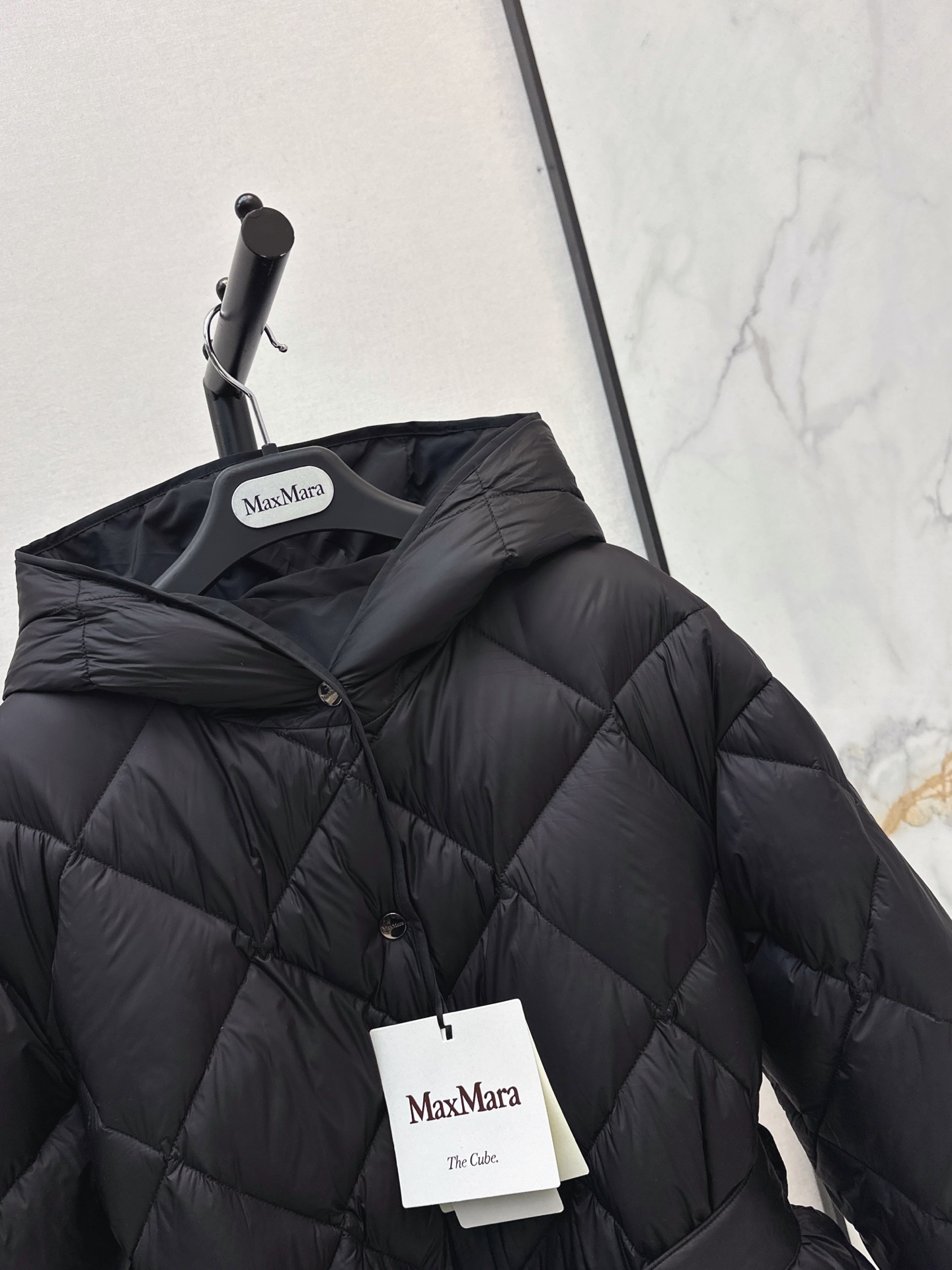 Max 26fw reversible hooded puffer jacket