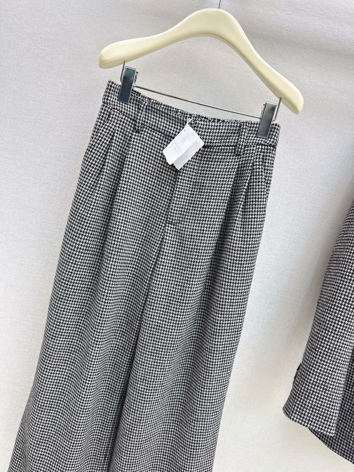 Brun 26fw suit pants