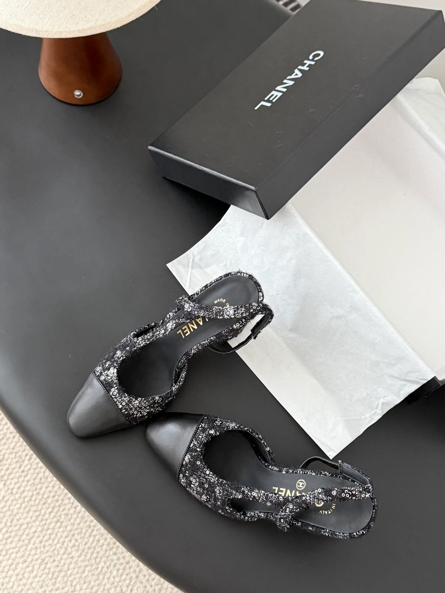 Chan 25fw slingback heels