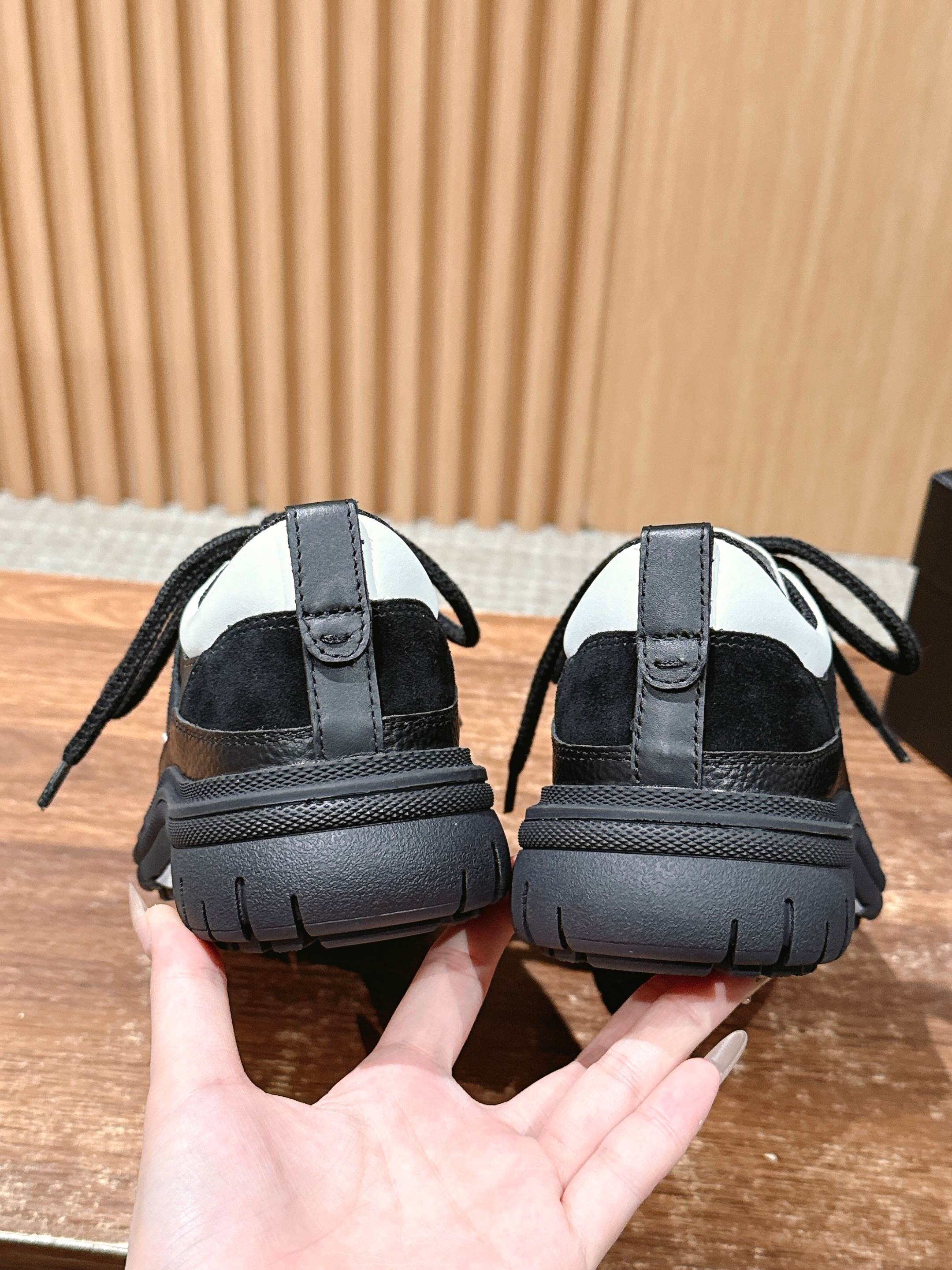 Chan 25fw sneaker