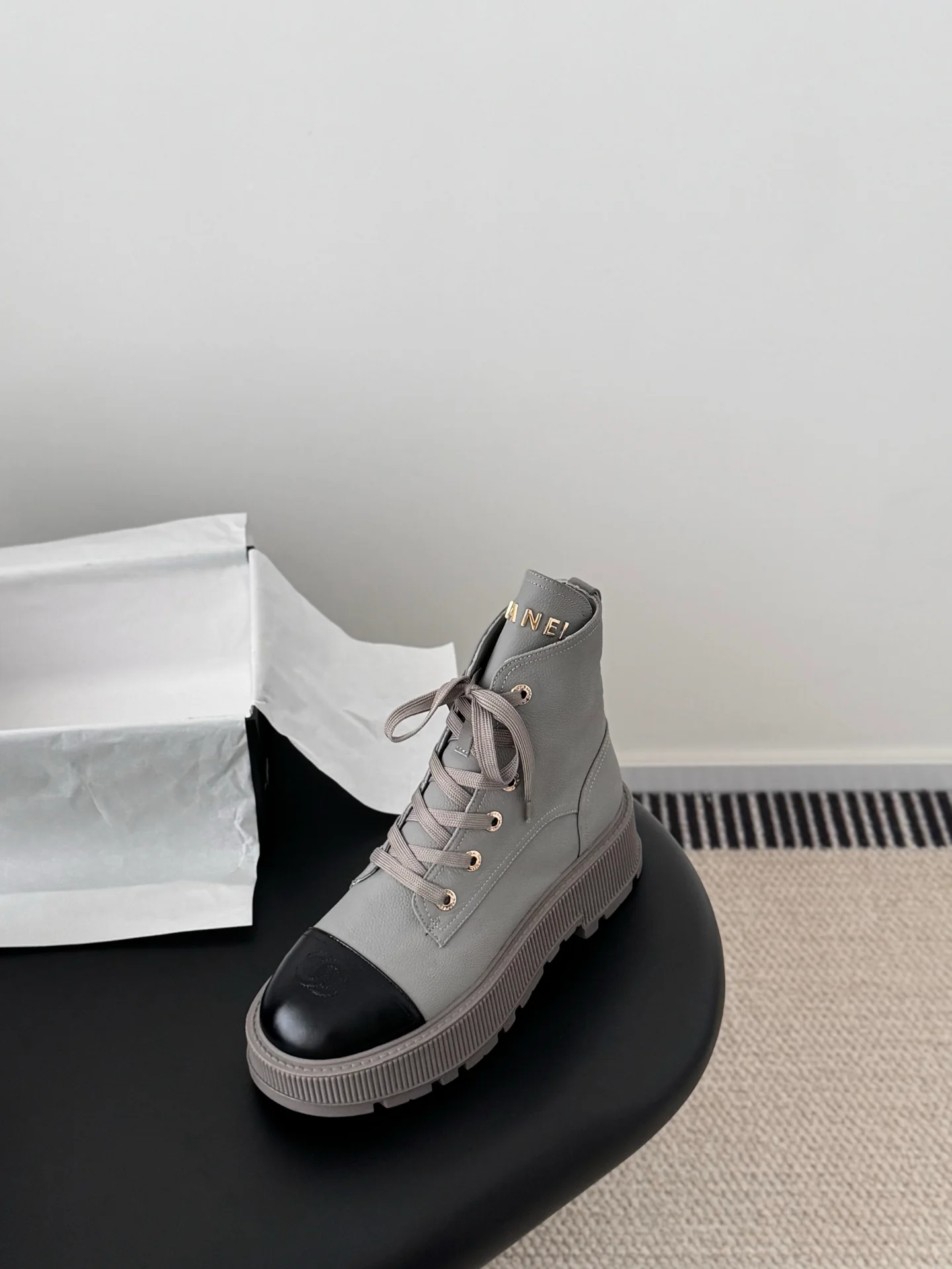 Chan 25fw ankle boots