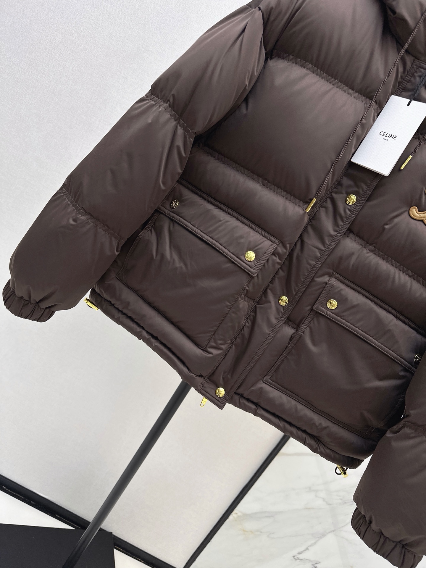 Celi 26fw hooded down jacket
