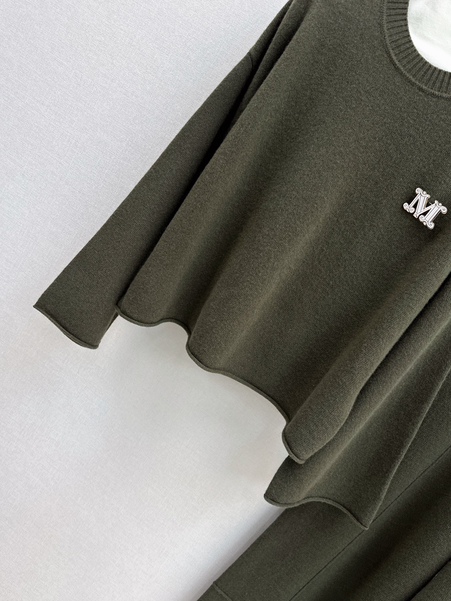 Max 26fw wool sweater pants sents