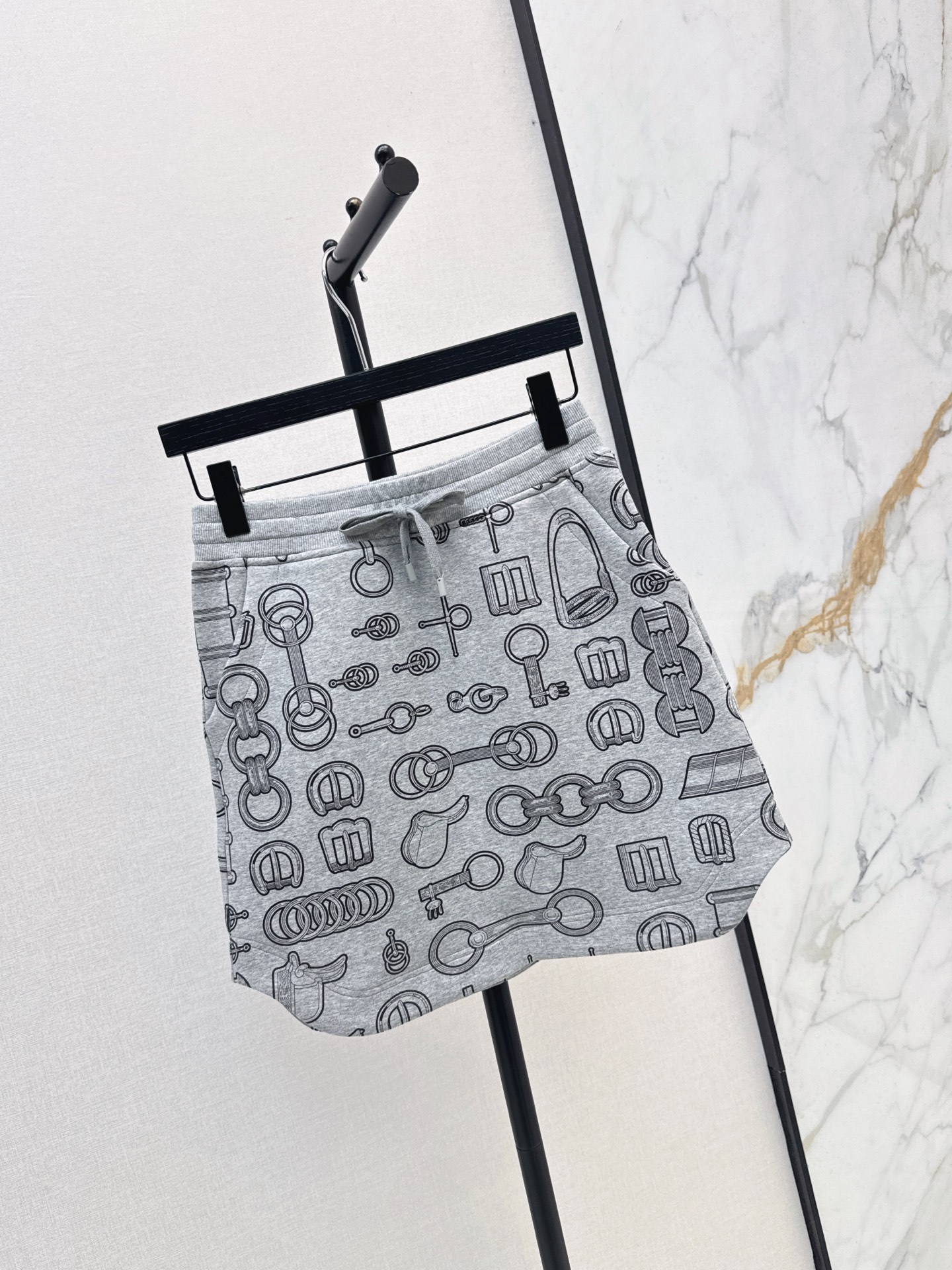 Her 26fw casual print skirt