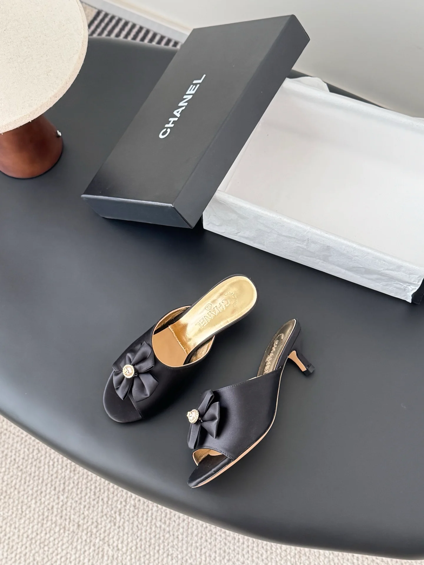 Chan 26ss kitten heel slides