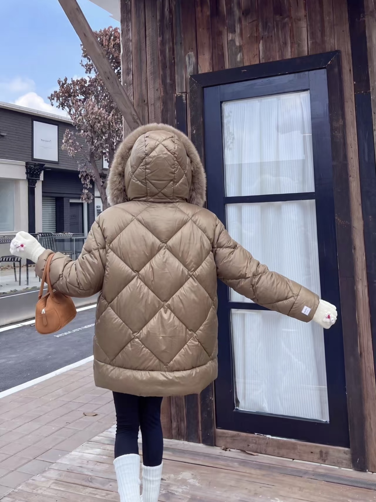 Max 26fw fur-trim down jacket