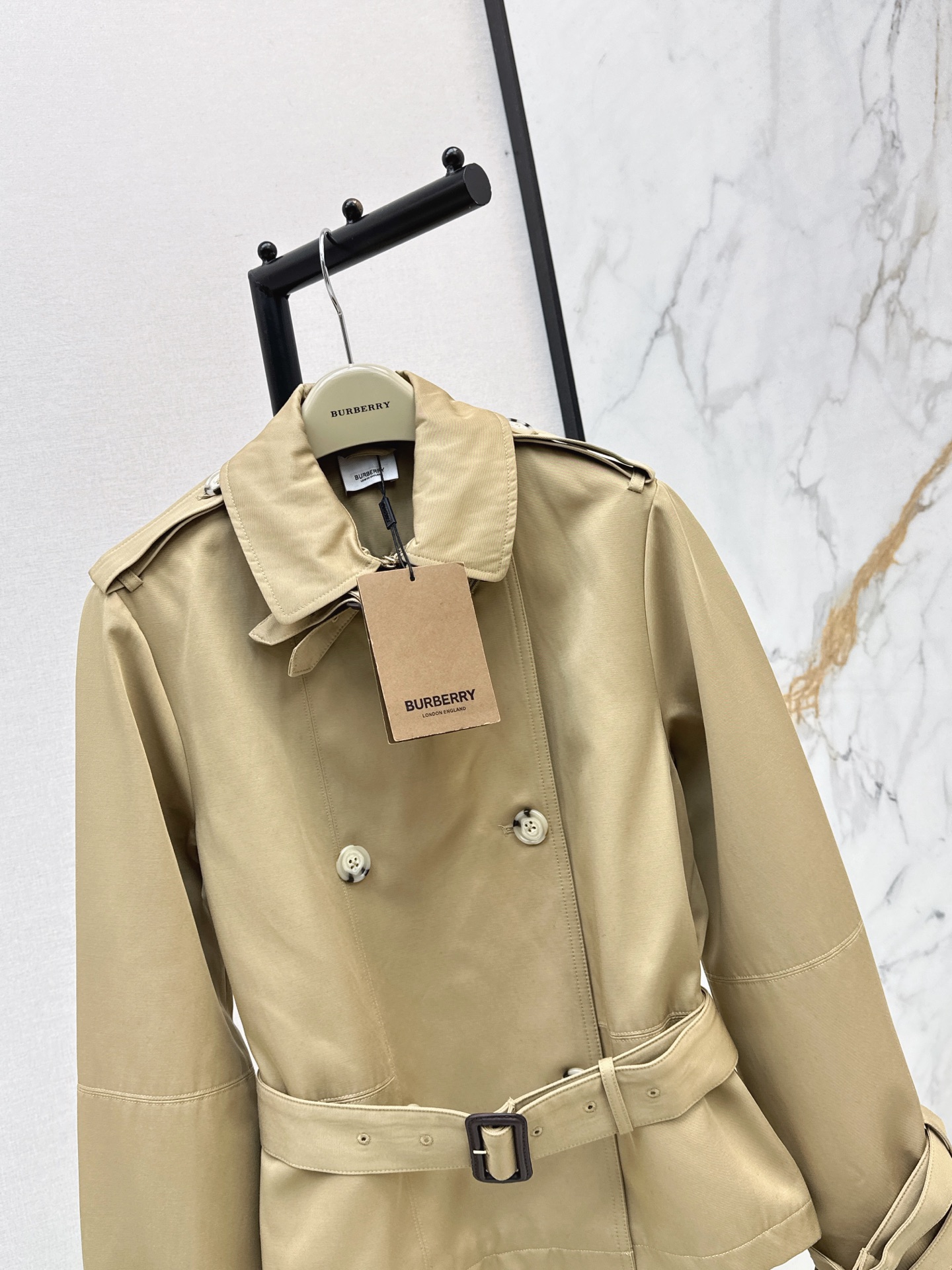Bur 26fw cropped trench coats