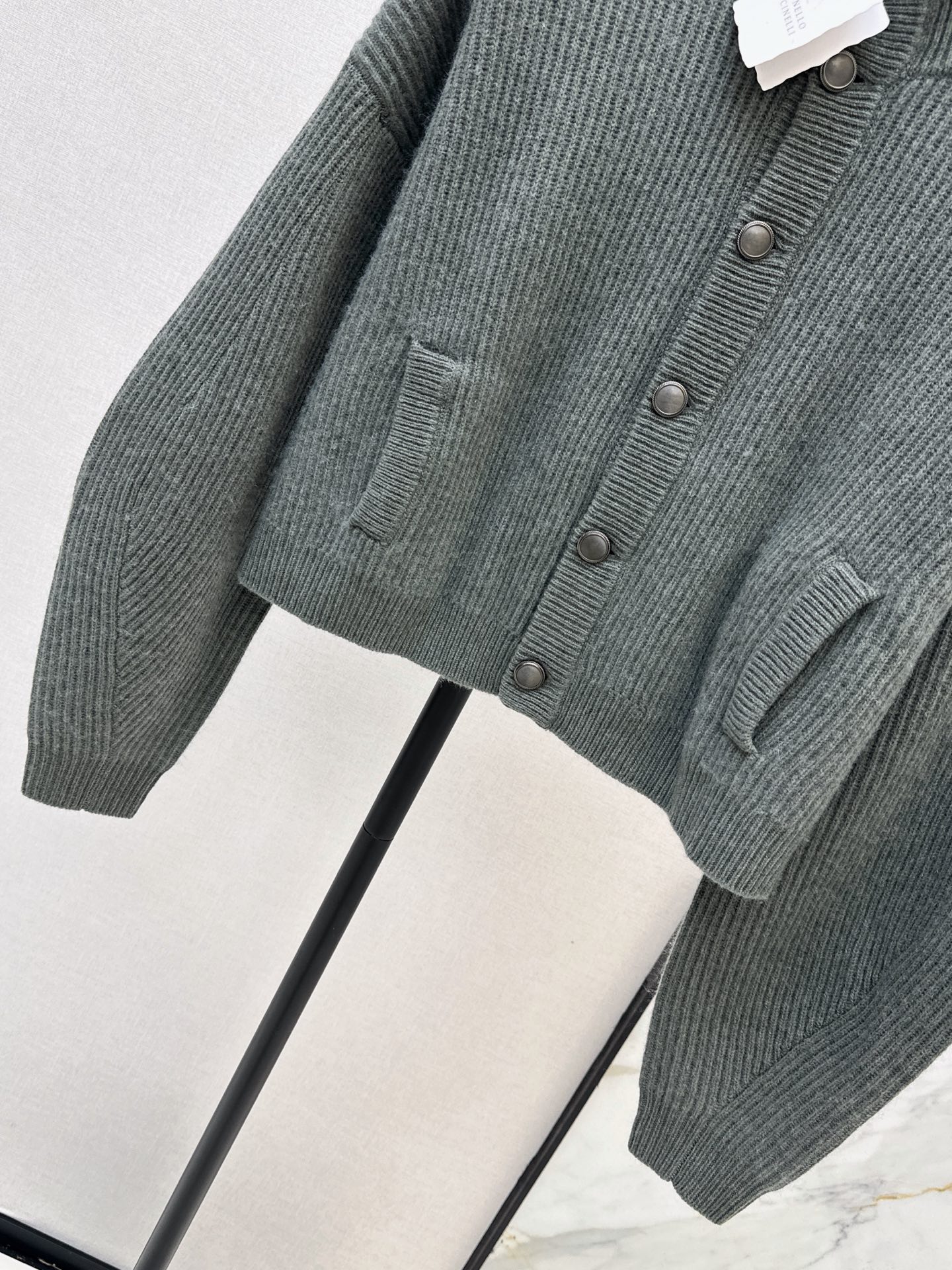 Brun 26fw cashmere cardigan