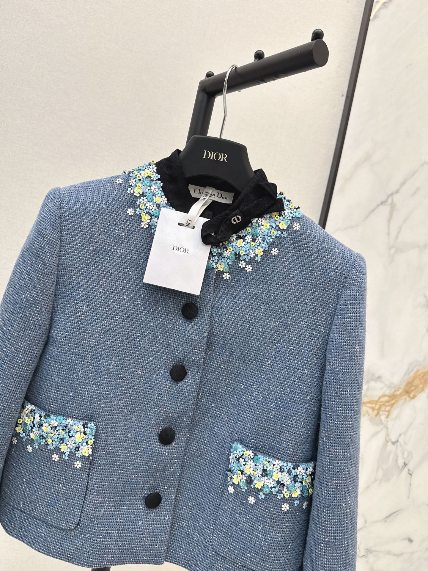 CD 26fw cropped beading tweed jacket