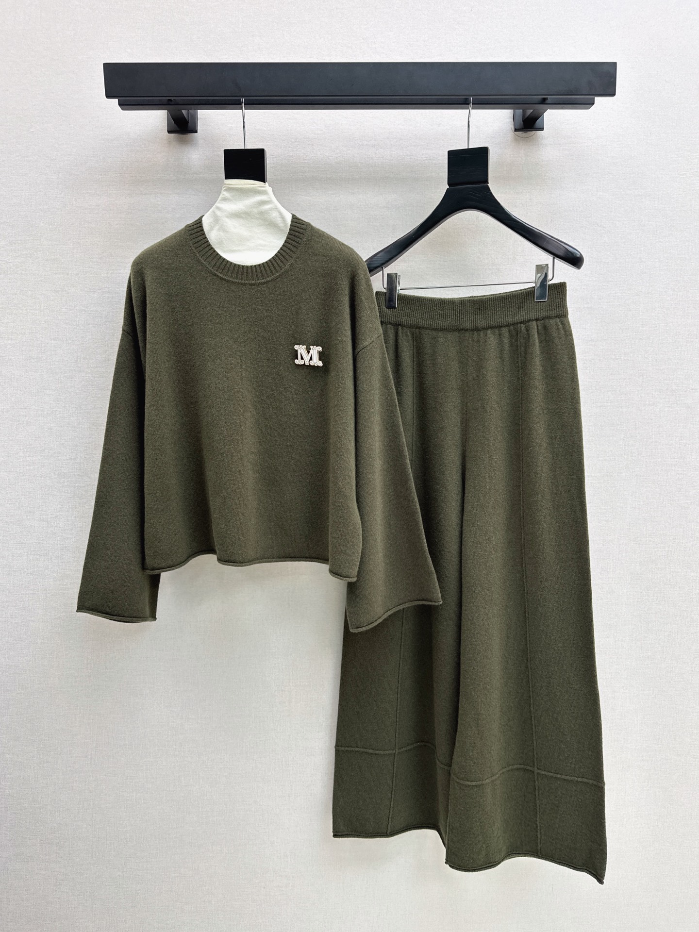 Max 26fw wool sweater pants sents