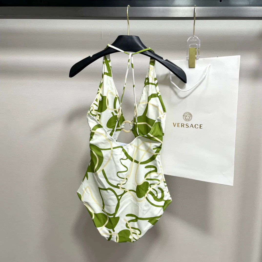 H swimsuit