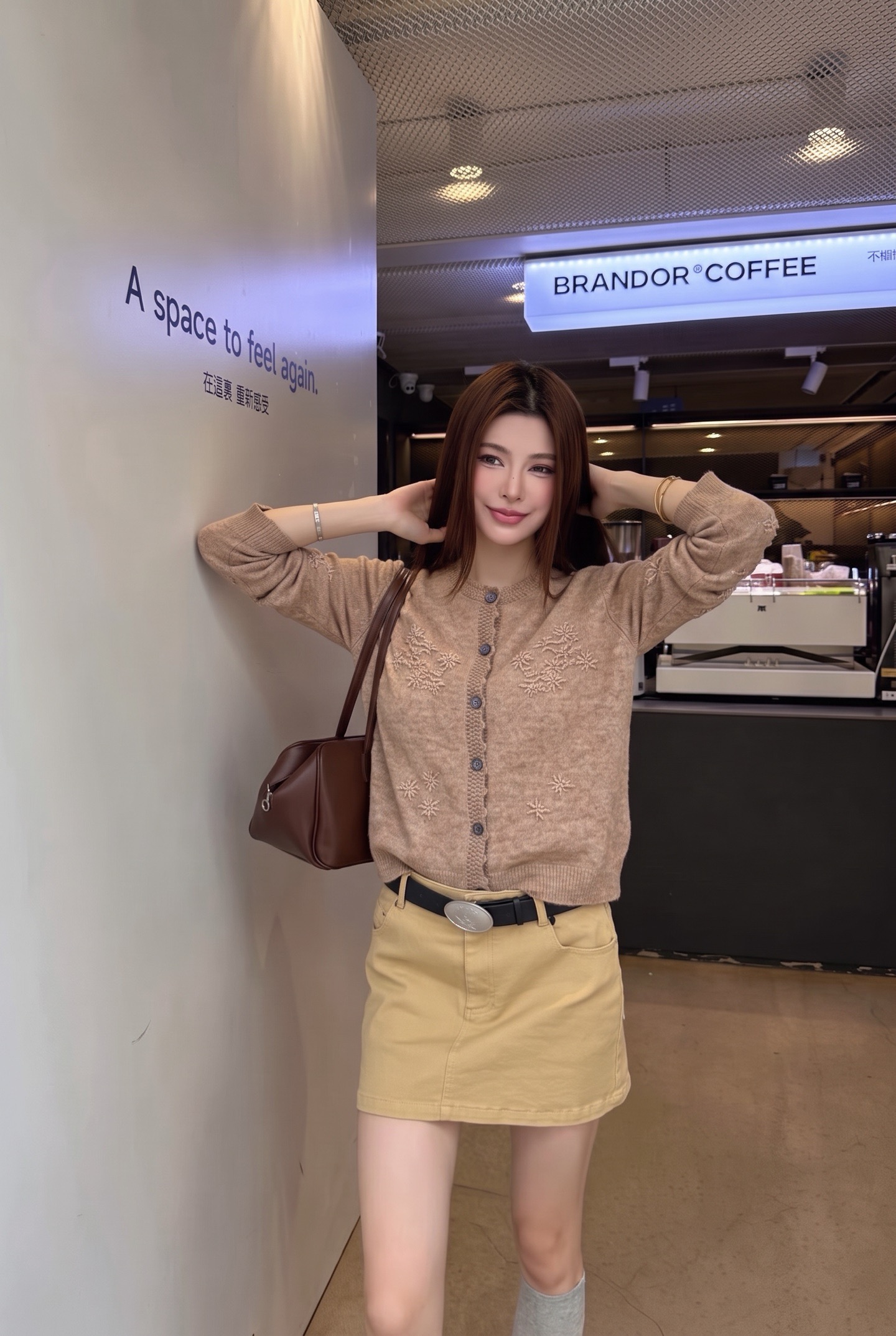 ES 26fw embroidery knit cardigan