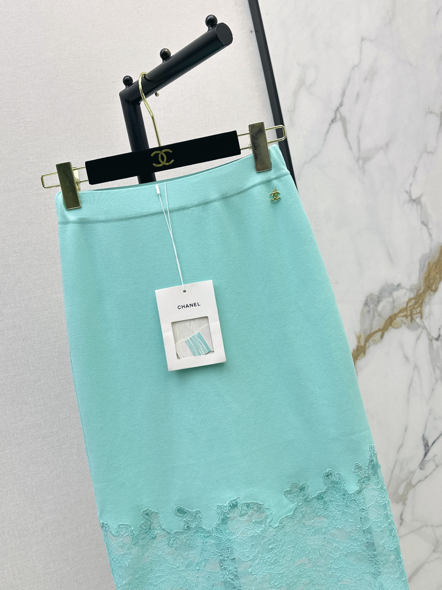 Chan 26fw contract lace skirt