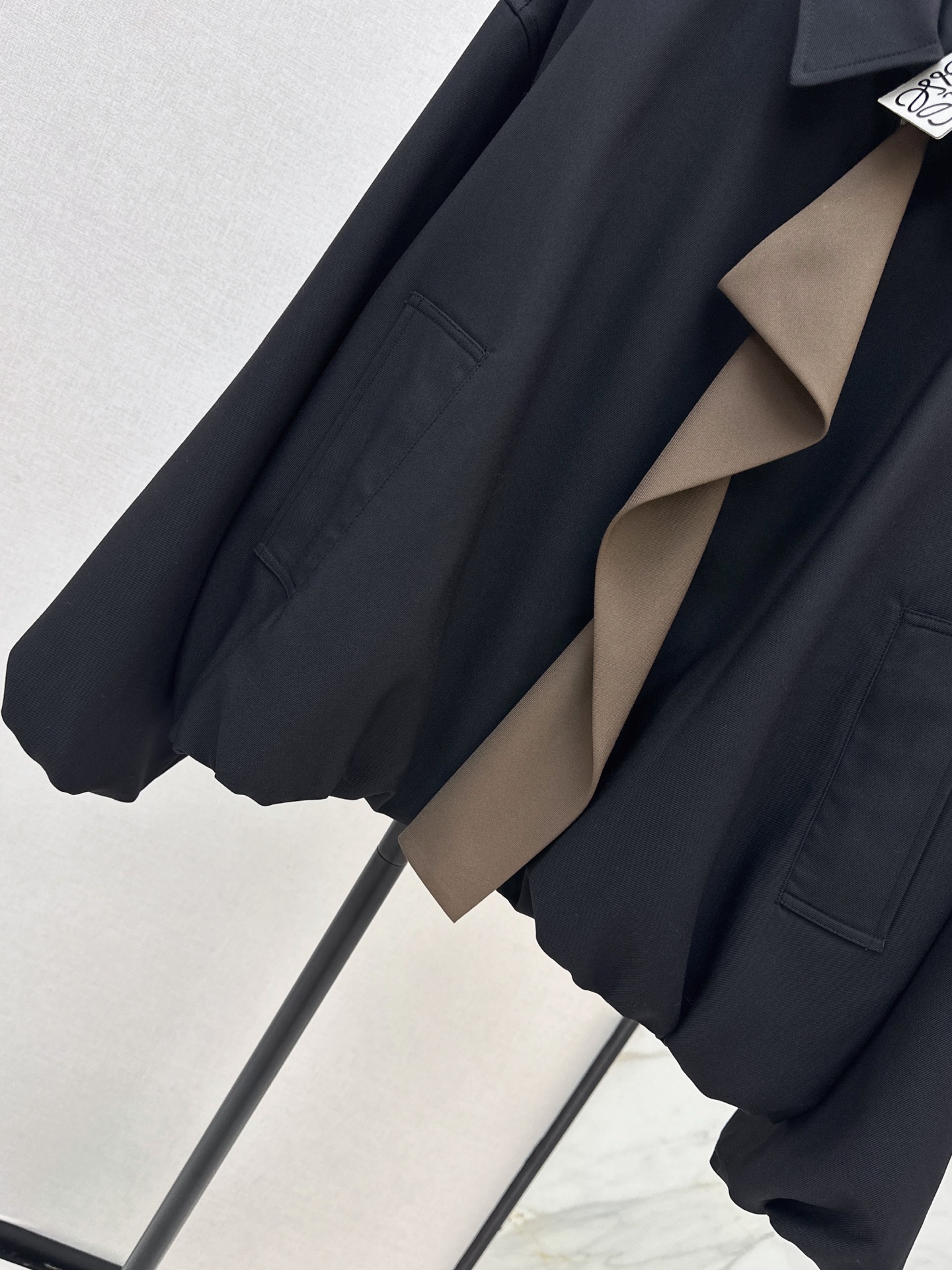 Loe 26fw ribbon jacket