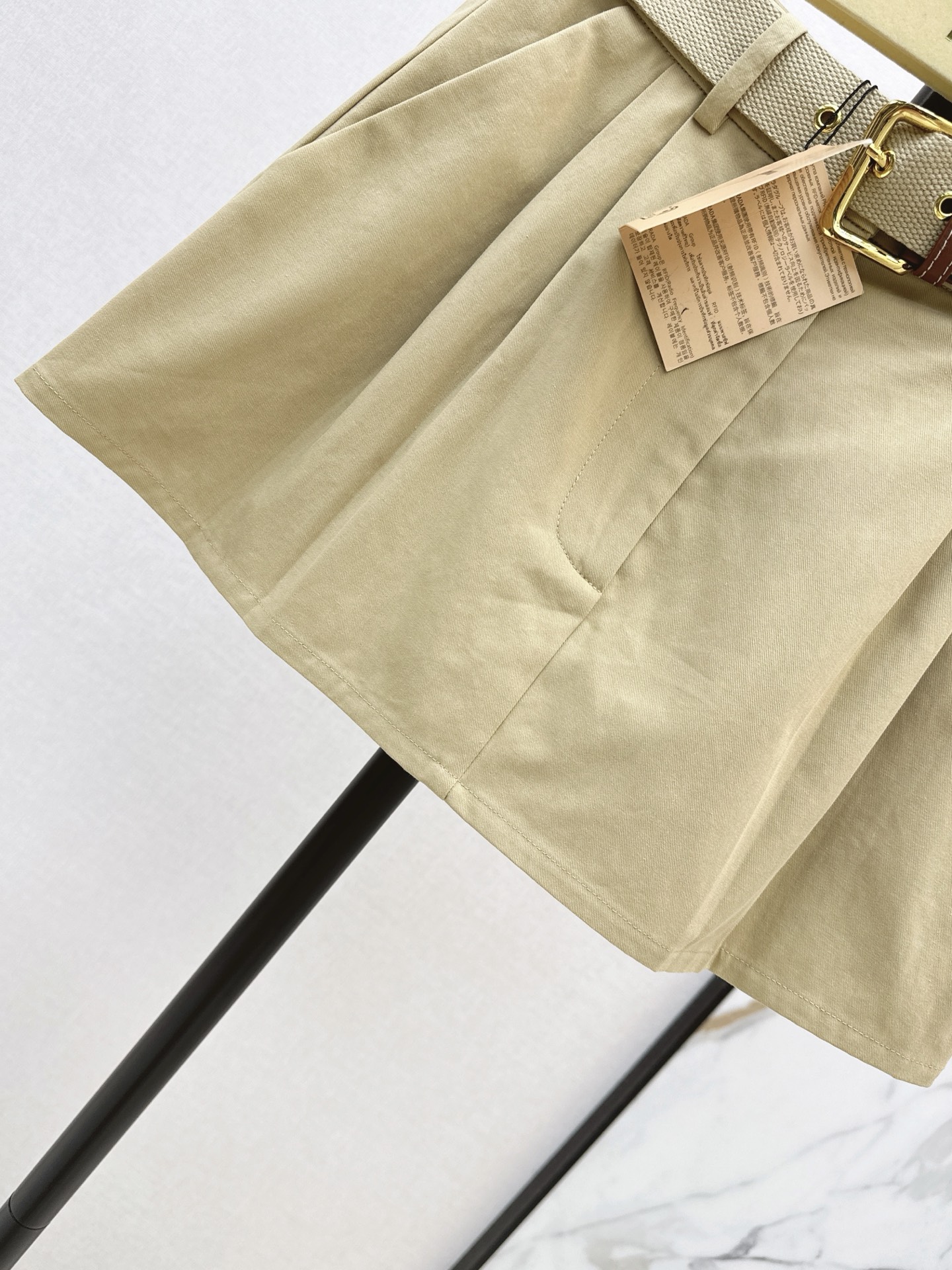 Miu 26fw belted skirt