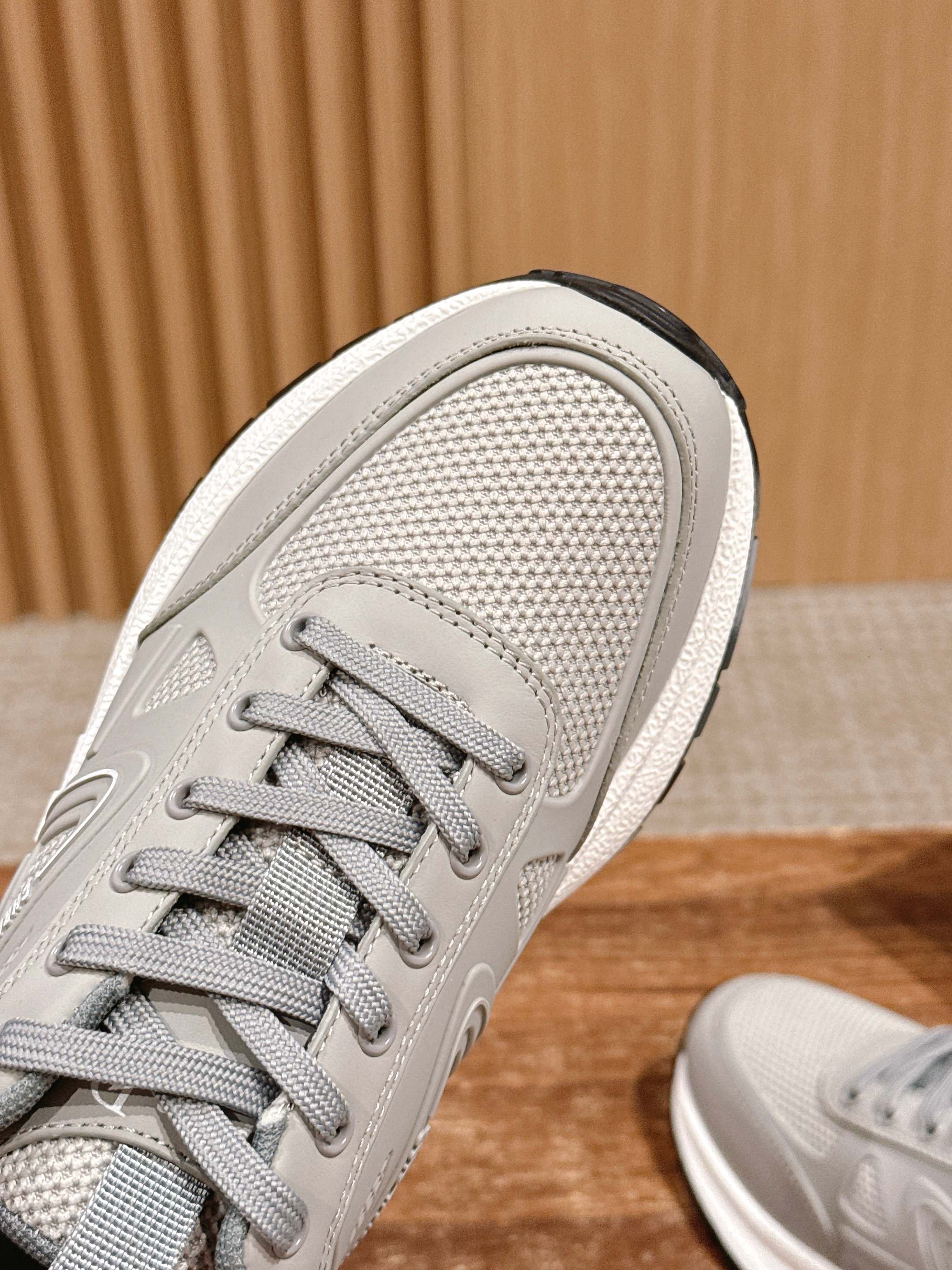 CD 25fw sneaker
