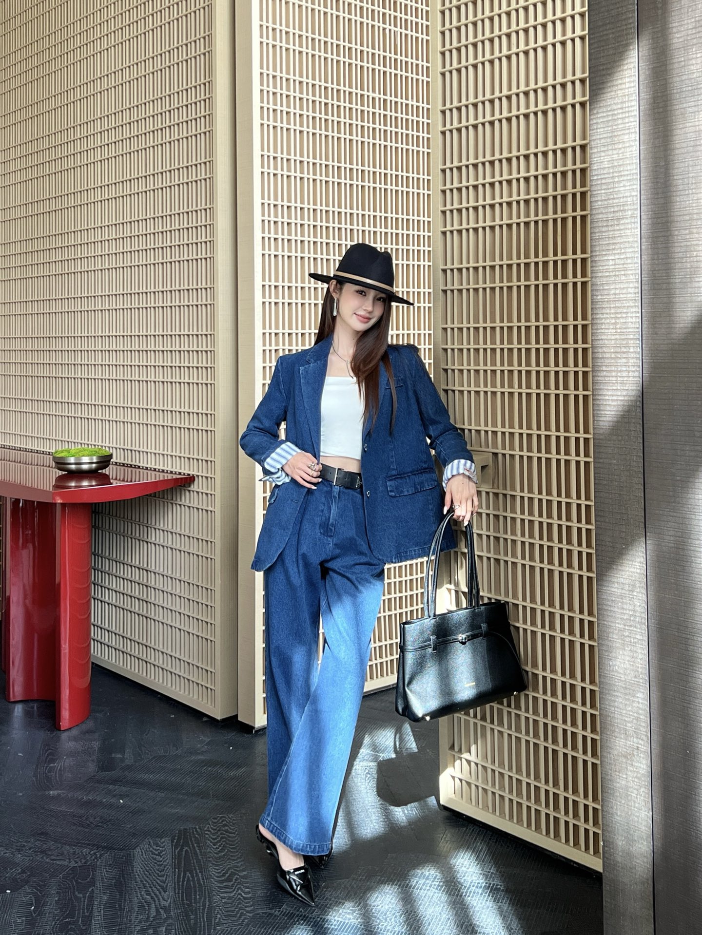 Pra 26fw belted straight-leg jeans