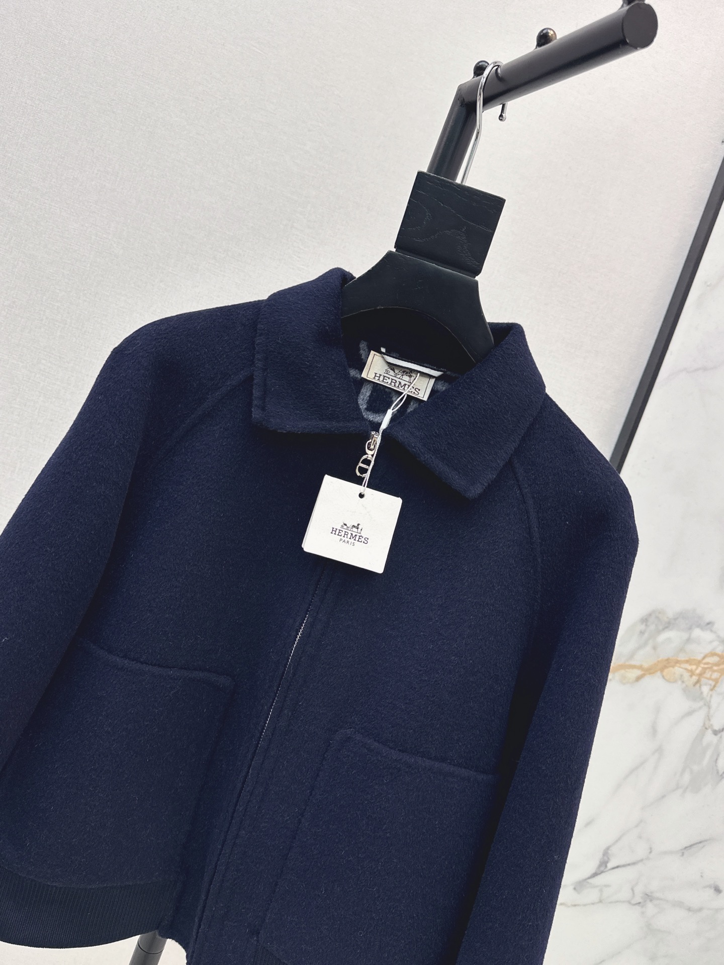 Her 26fw cropped jacket