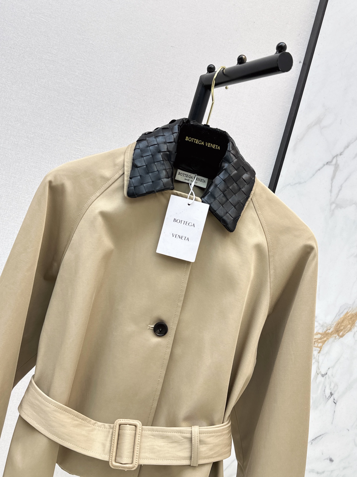 Bott 26fw cropped trench coats