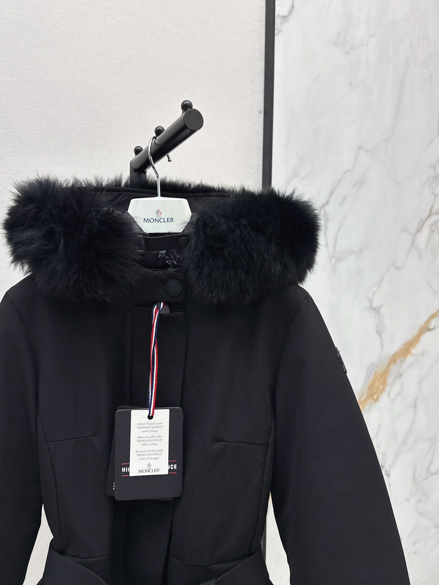 Monc 26fw belted hooded ski down jacket