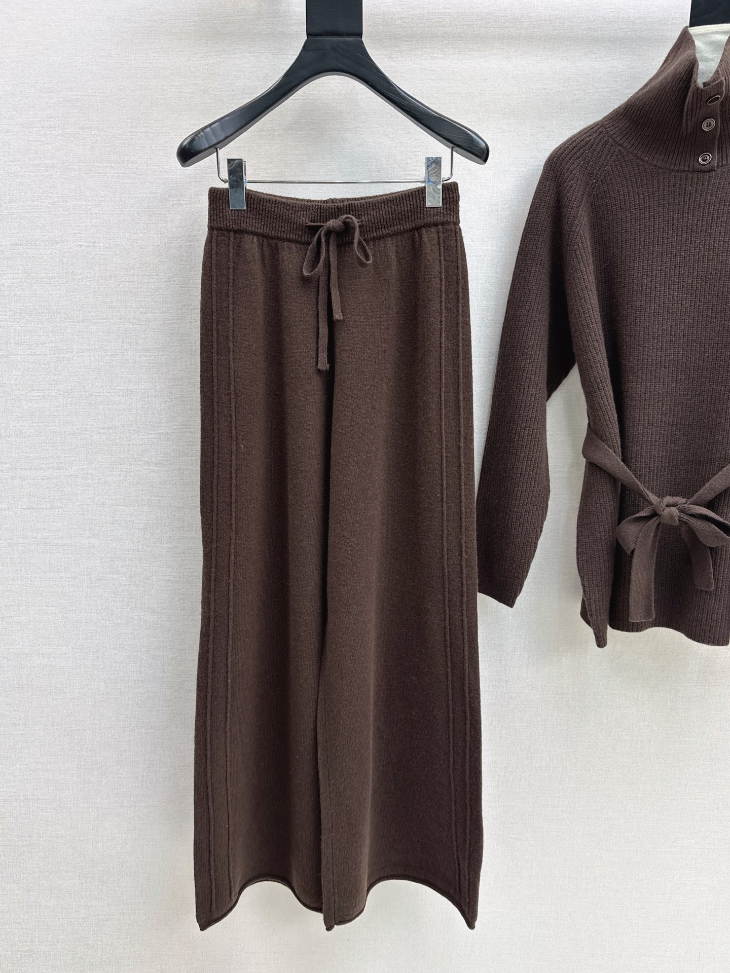 Her 26fw wool sweater pants sets