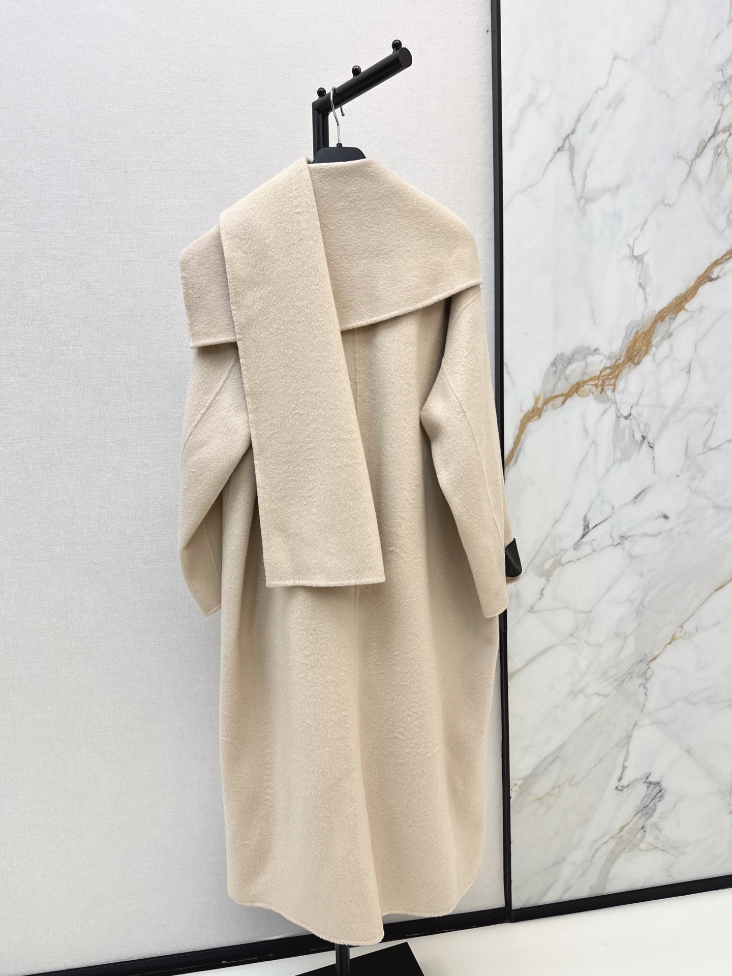 Loui 26fw woolen scarf overcoats