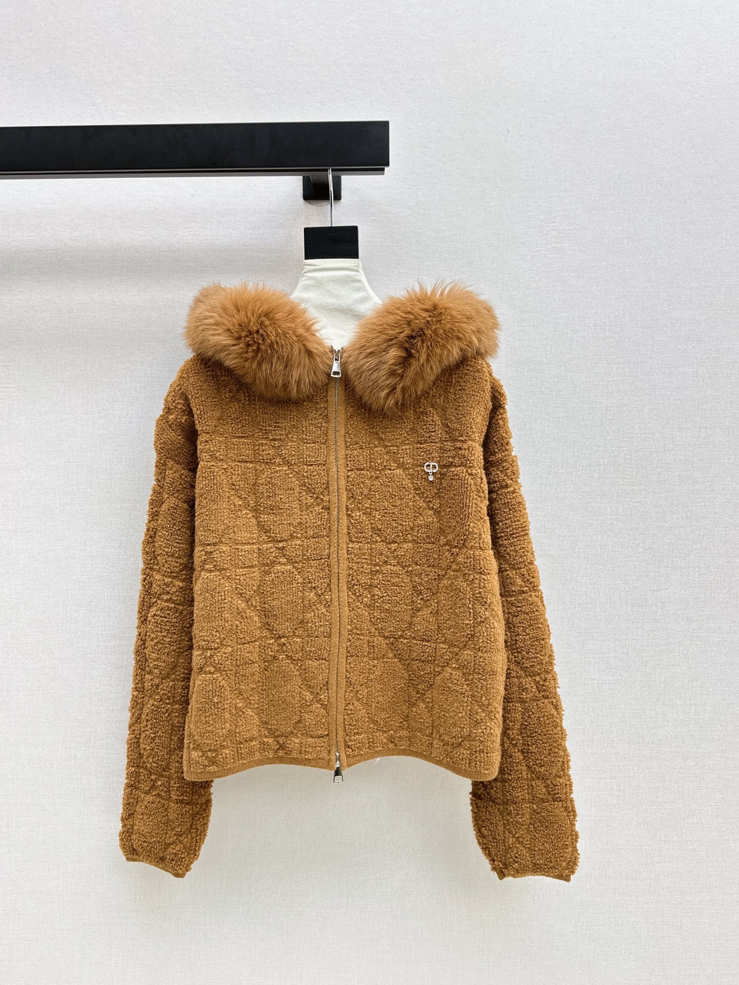 CD 26fw fur-trim hooded jacket