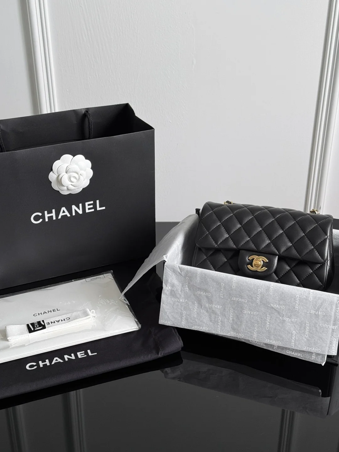 Chan cf20 chain shoulder bag