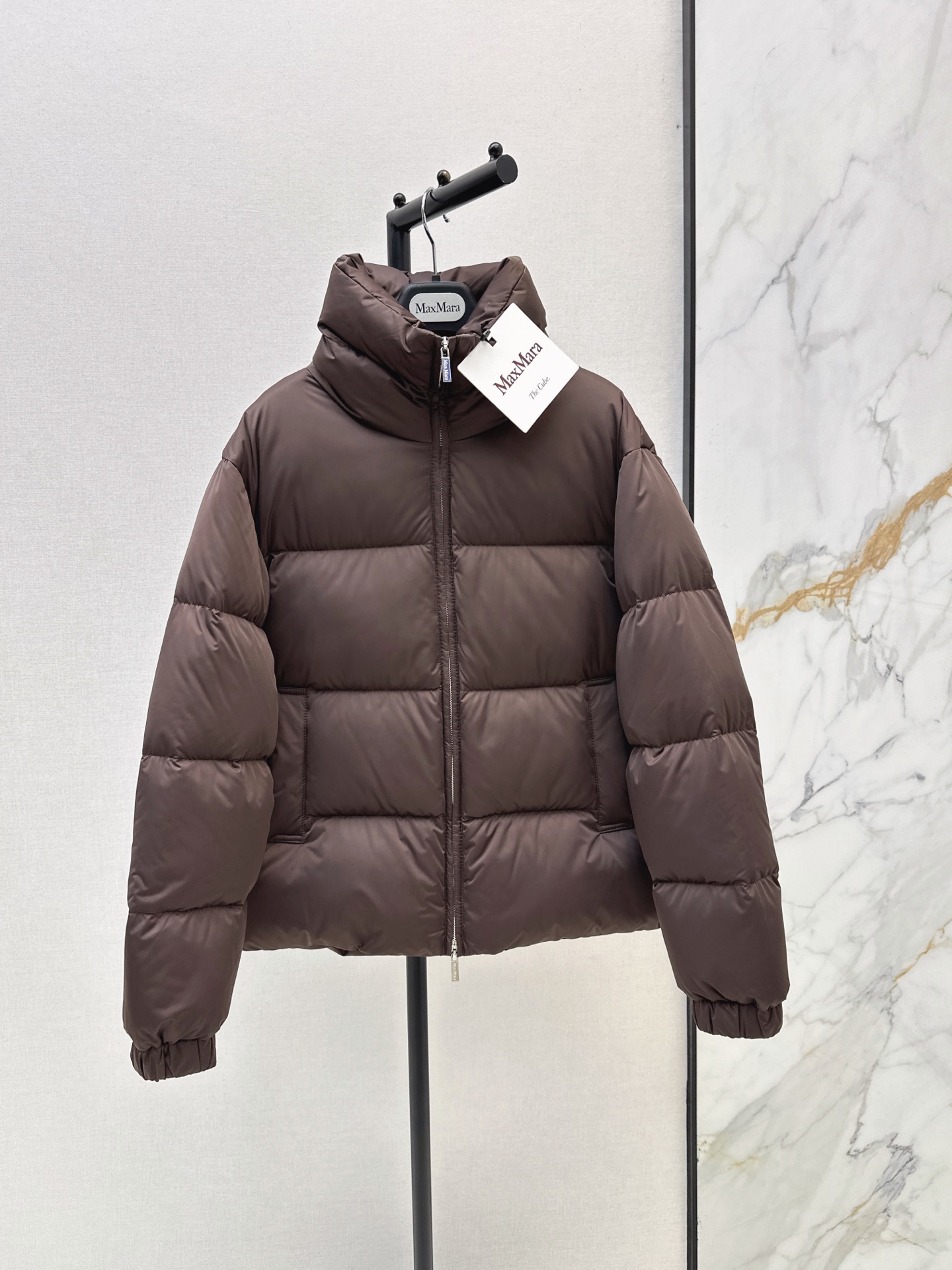 Max 26fw down jacket