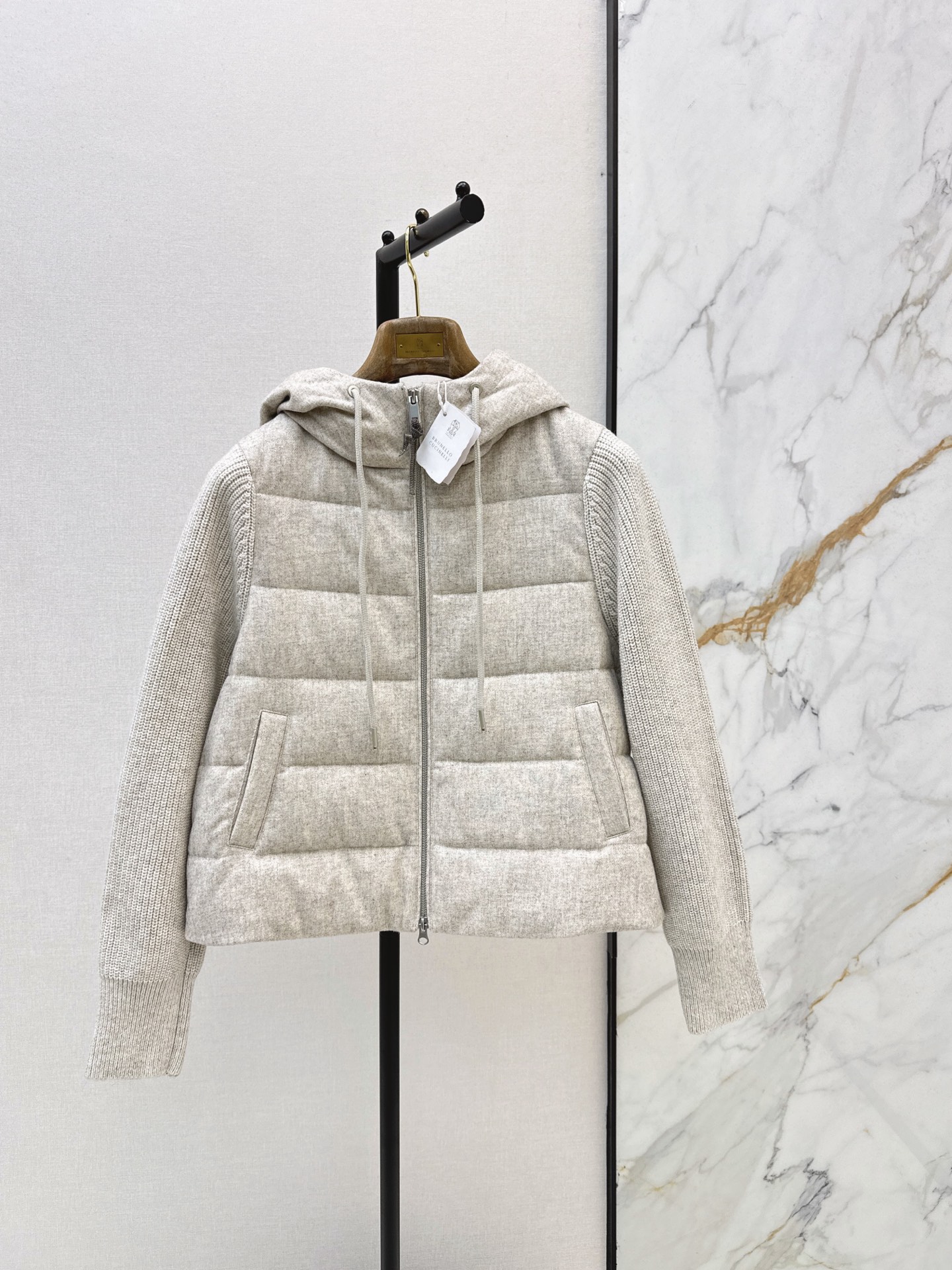 Brun 26fw knit contaract hooded down jacket