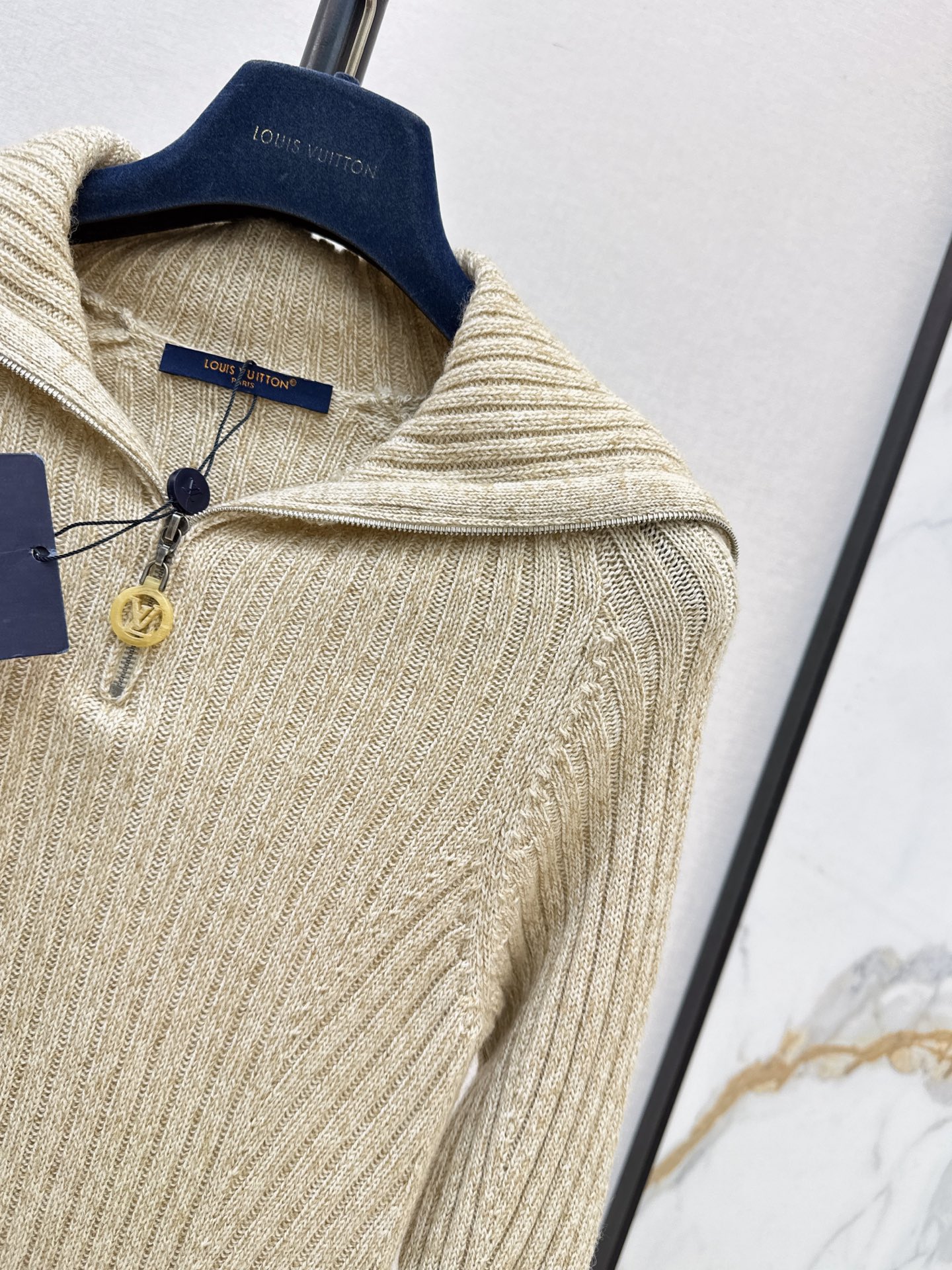 Loui 26fw knit slim-fit basic tee