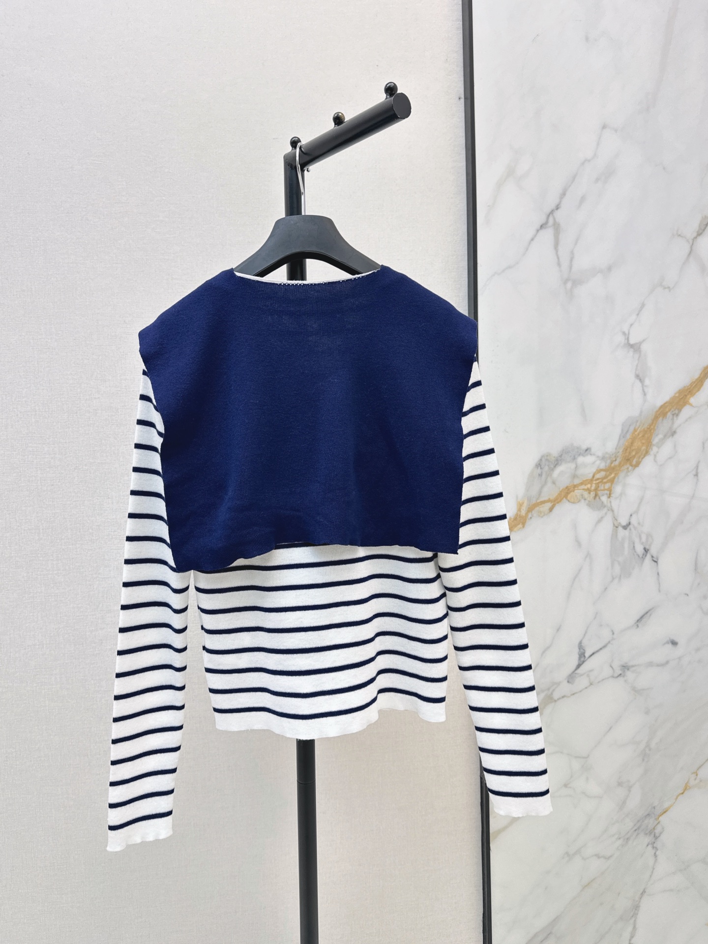 CD 26fw stripe knit cardigan