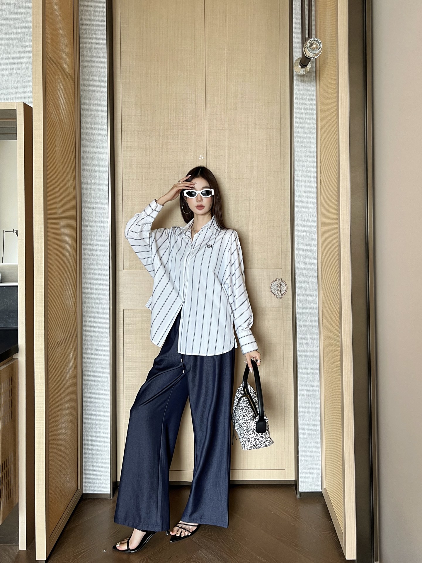Loui 26fw stripe shirt
