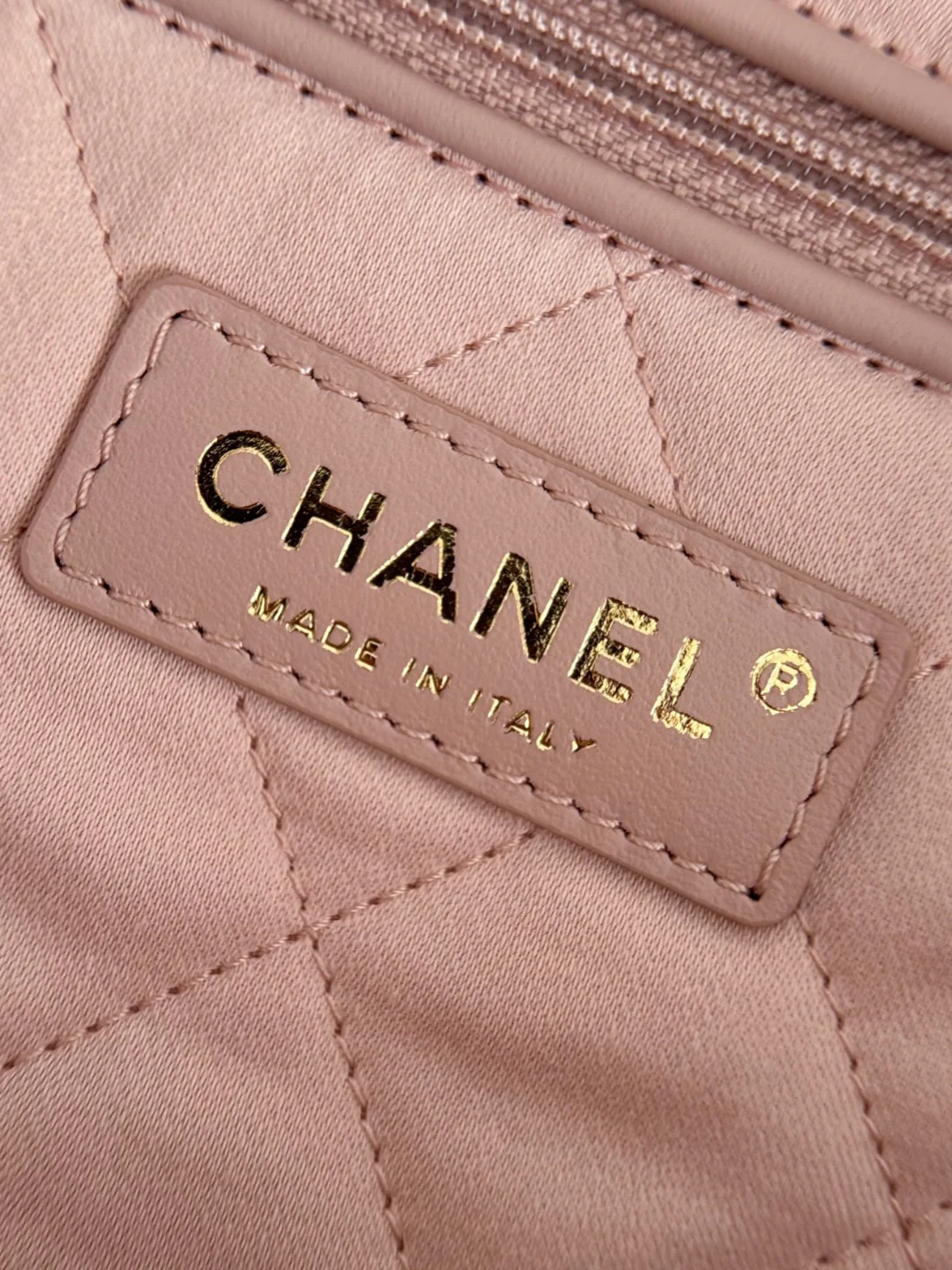 Chan 22 bag handbag