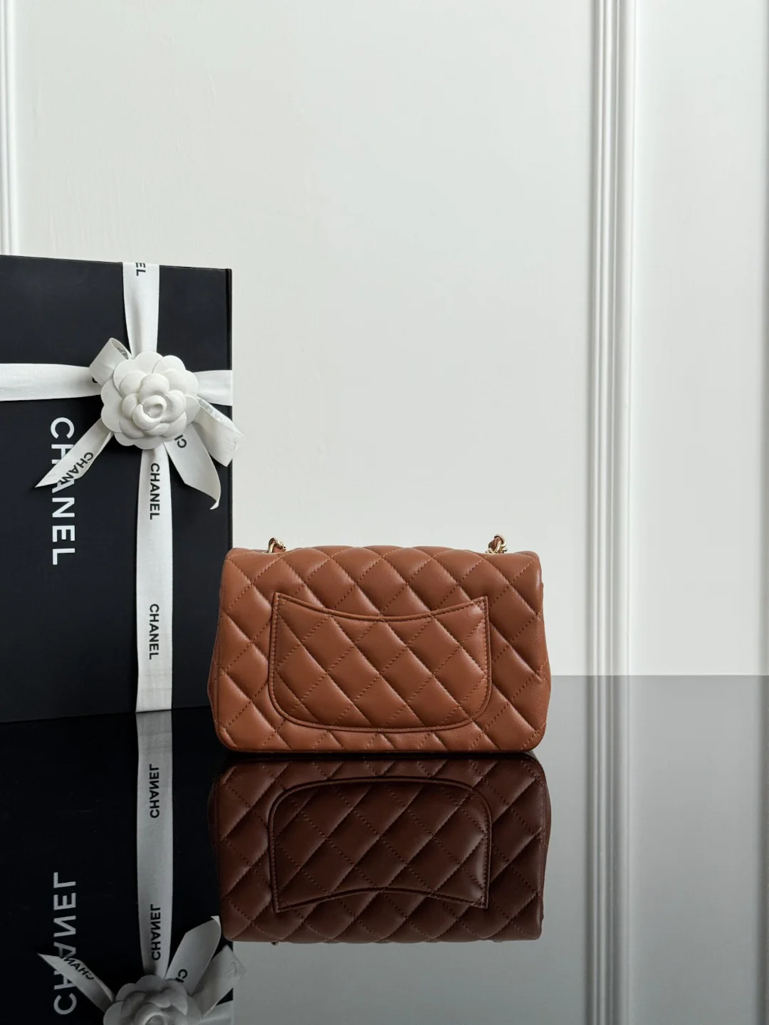 Chan cf20 chain shoulder bag