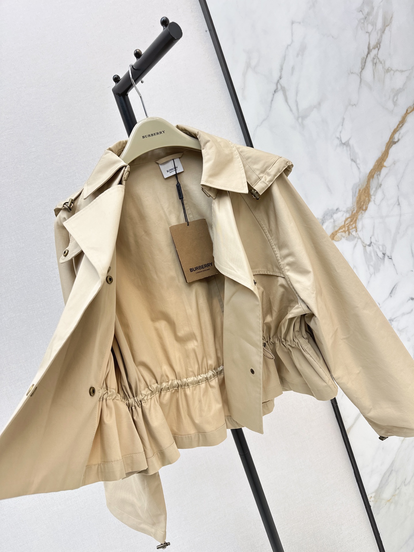 Bur 26fw cropped drawstring hooded trench coats
