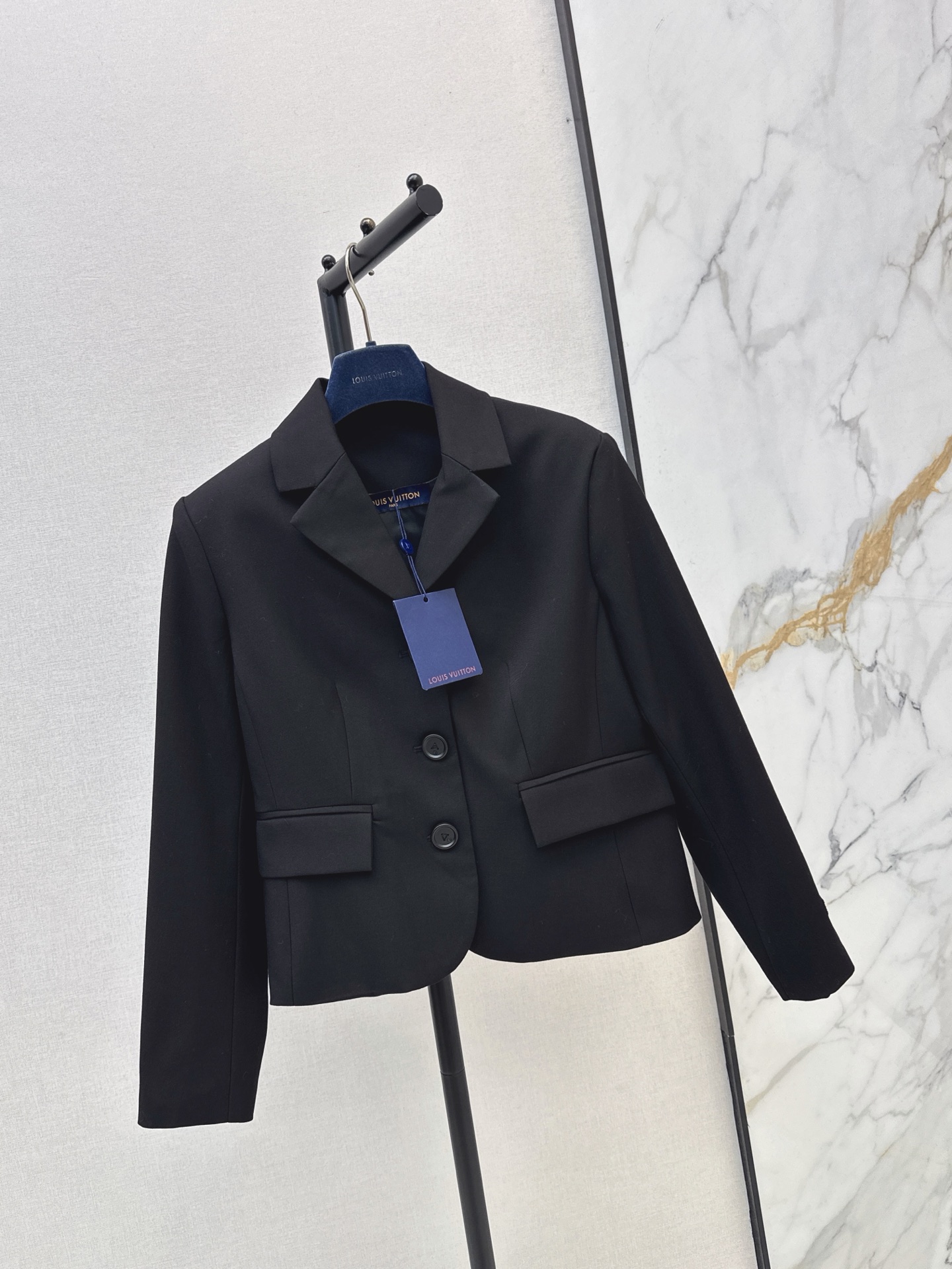 Loui 26fw cropped blazer