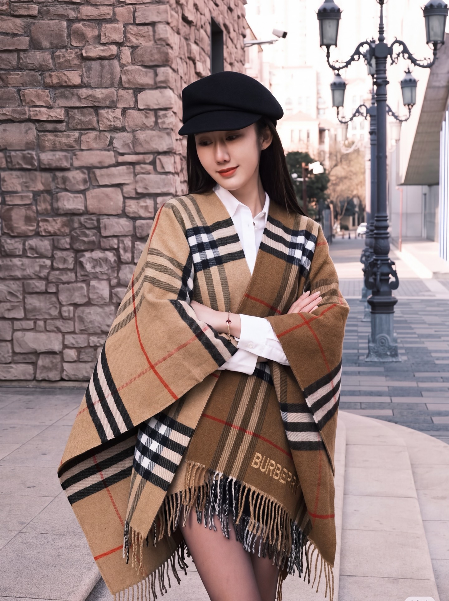 Bur 26fw shawls cape