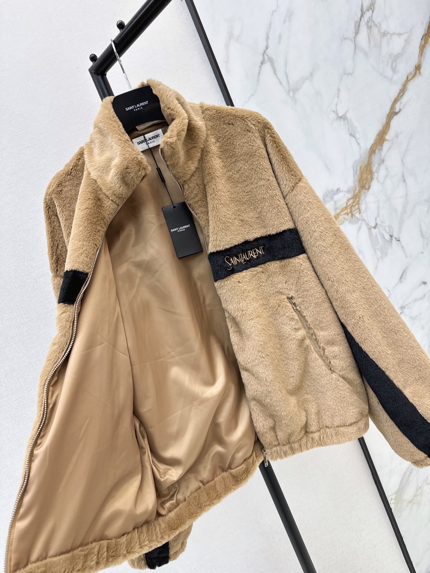 Sain 26fw contrast-panel plush fleece zip jacket
