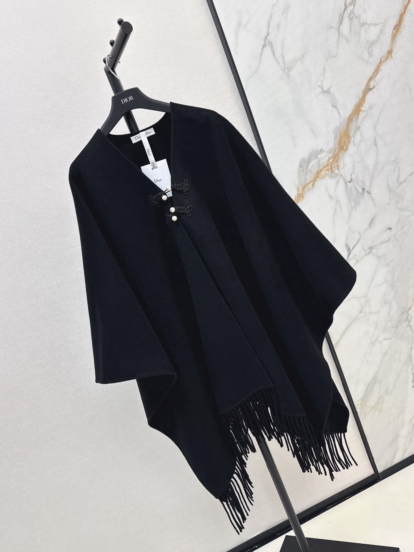 CD 26fw wool shawls